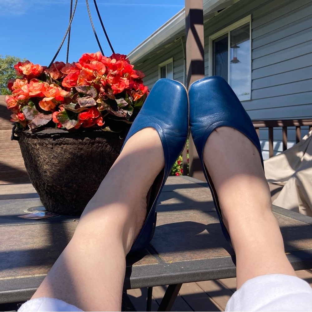 Franco Sarto Ailee blue ballet flats, mirrored heels, squared toes